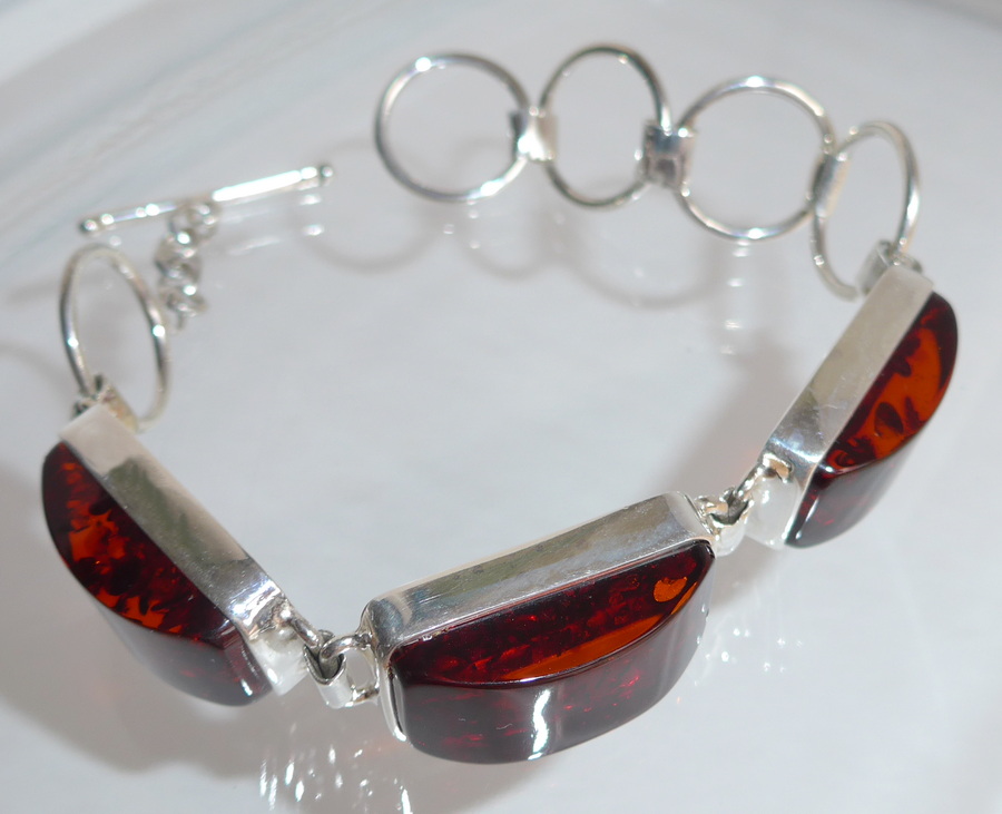 imposantes Bernstein Armband