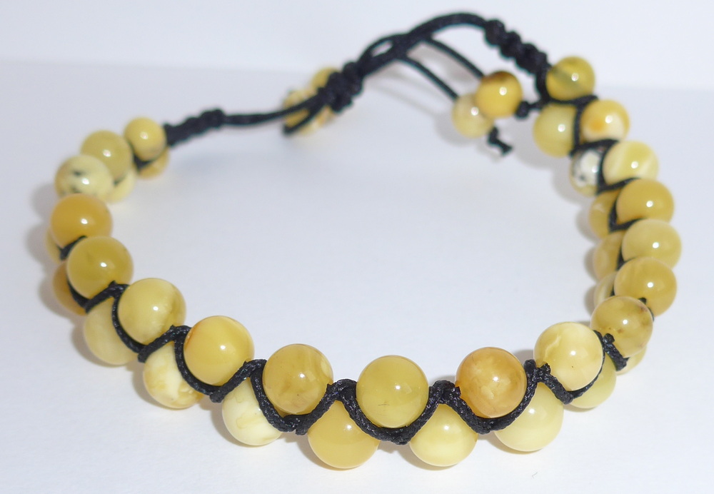 Verstellbares leichtes Bernstein Perlenarmband