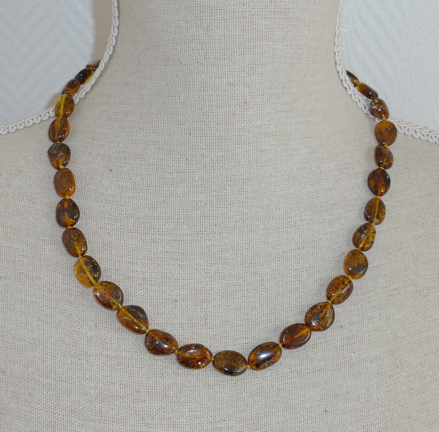 Braune Bernsteinkette