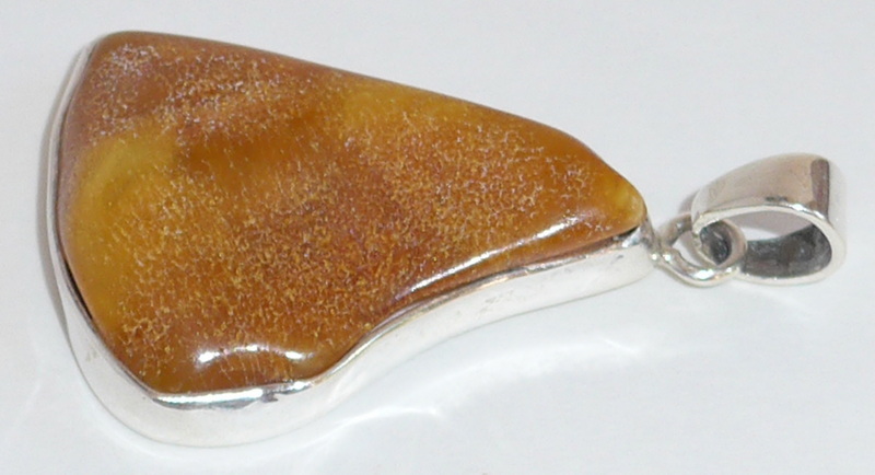 Butterbernstein Anhänger dunkel
